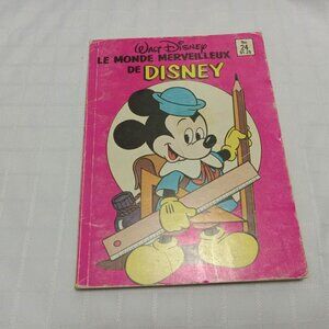 Cinq (5) Michey PARADE, un (1) Mickey POCHE, un (1) Monde merveilleux de Disney